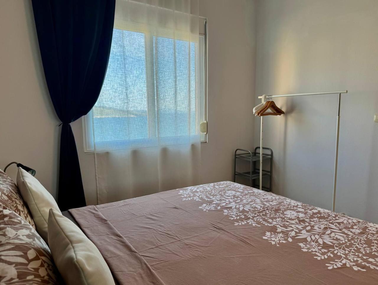 Viola Sea View Penthouse Apartment Sarande Exterior photo
